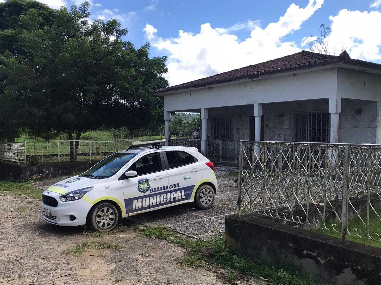 Camacã: Prefeitura reforça barreiras em entradas da cidade

